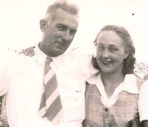1943 mom and dad